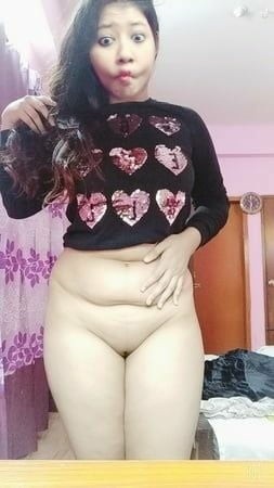 18 Year Gals Chuut Indian - 18 Year Teen Desi Girl Nude Busty Boobs Photos