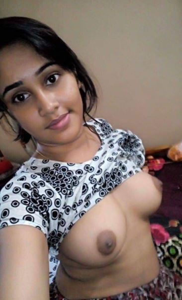 Desi Indian 19 Year Old Girl Xxx - naked boob pics Archives - Indian Nude Photos & Xxx Collection