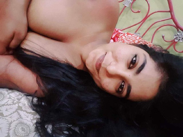 Desi Muslim College Girl Ke Leaked Nude Selfies