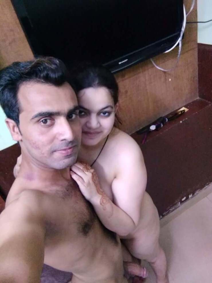 New Sex Mms Video Bhatharoom College - Hyderabad Ki Muslim College Girl MMS Leaked Photos