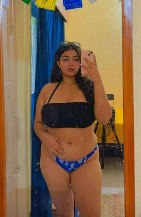 Horny Desi Hot Wife Nude Selfies